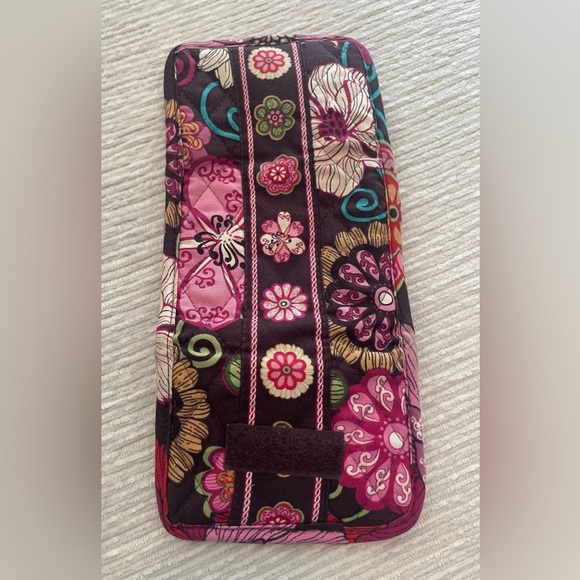NWOT Vera Bradley Wallet 
•Mod Floral Pink Brown
•Retired Tri Fold - Picture 4 of 7